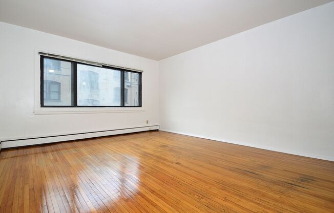 1 bed, 1 bath, 425 sqft, $905, Unit 2 - 06