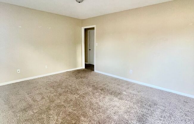 This lovely 2 bedroom 1 bath duplex is located in Stanley off Sifford Rd