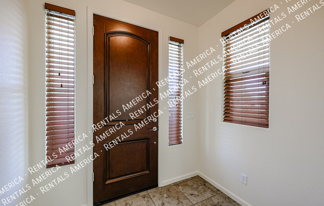 1532 S CHAPARRAL BLVD