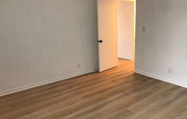 1 bed, 1 bath, $2,300, Unit 3