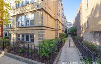 4630 N ASHLAND