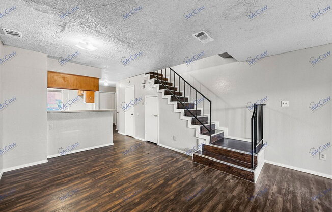 2198 ASPEN DR