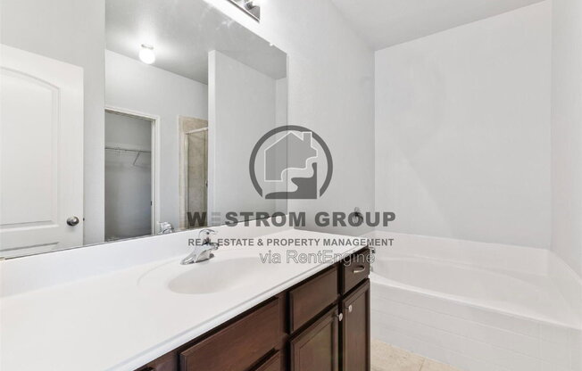 3 beds, 2 baths, 1,597 sqft, $1,995