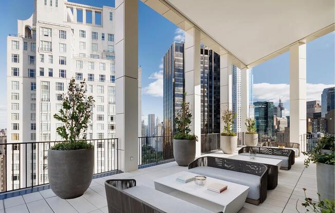 1 bed, 1 bath, 828 sqft, $8,800, Unit 22C