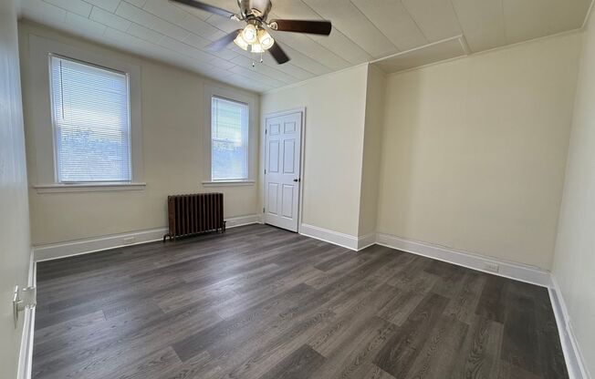 Updated 3 BR 2 Full Bath house w/ Yard!