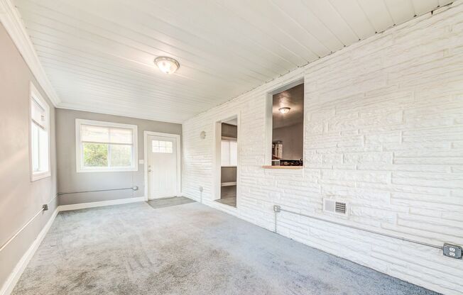 AVAILABLE NOW - 3 Bedroom Home w/ GARAGE! Ask how you can get up to one month of free rent!