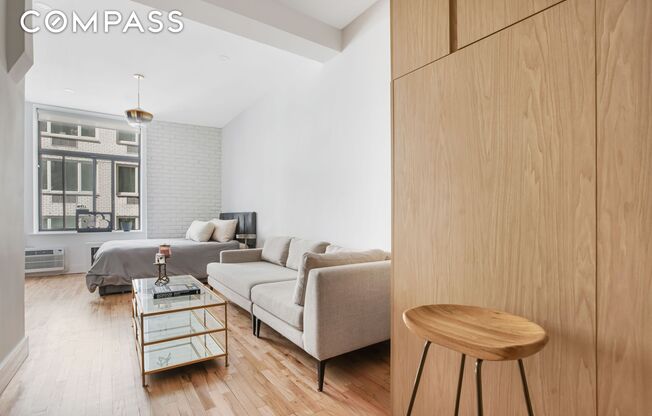 310 E 23 ST
