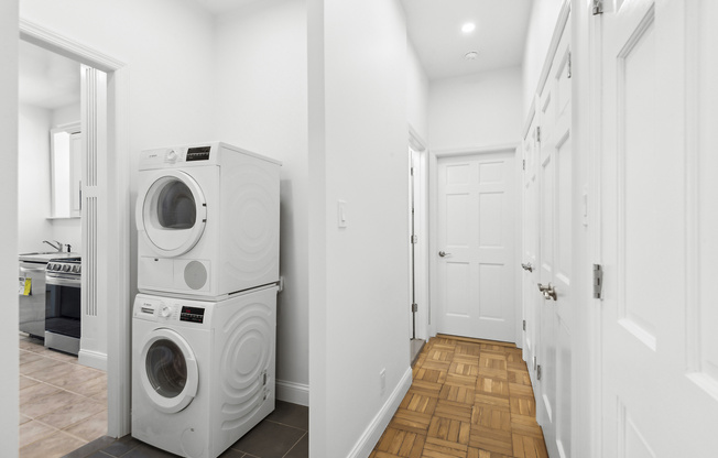 159 0 RIVERSIDE DR W