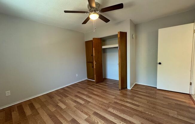 2 beds, 1 bath, $1,400