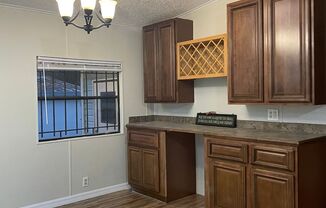 3 beds, 2 baths, $1,250