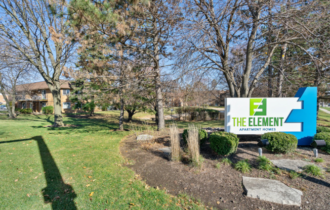 Community Entrance | Apartments For Rent in Mount Prospect Illinois | The Element