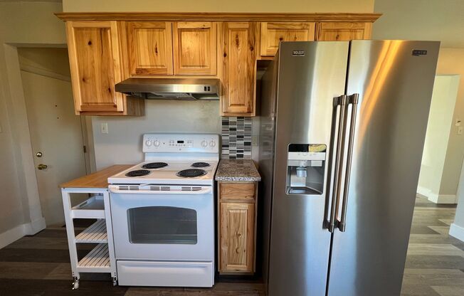 3 beds, 1 bath, $1,950