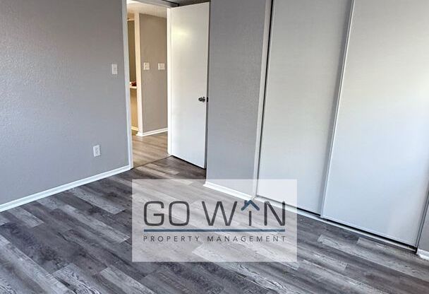 1212 West Mountain View Road