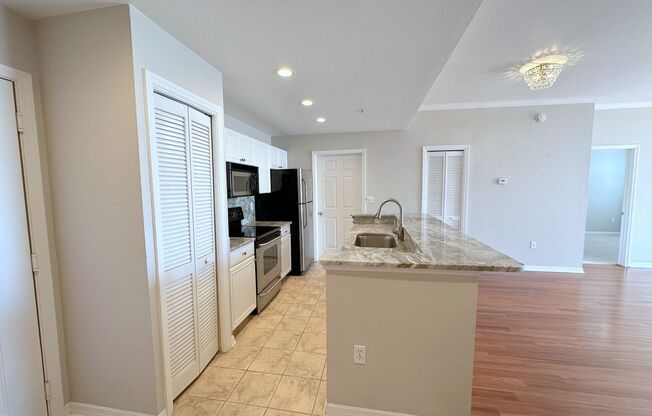 2 beds, 2 baths, $2,995, Unit Unit 311