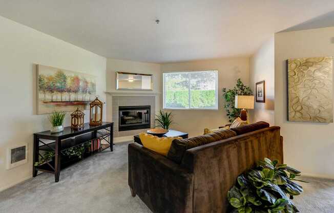 2 beds, 1.5 baths, 888 sqft, $1,895, Unit K102