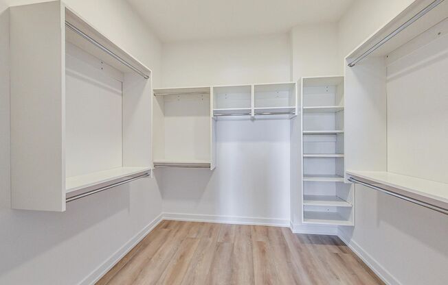 2 beds, 2 baths, 1,365 sqft, $3,100, Unit 306