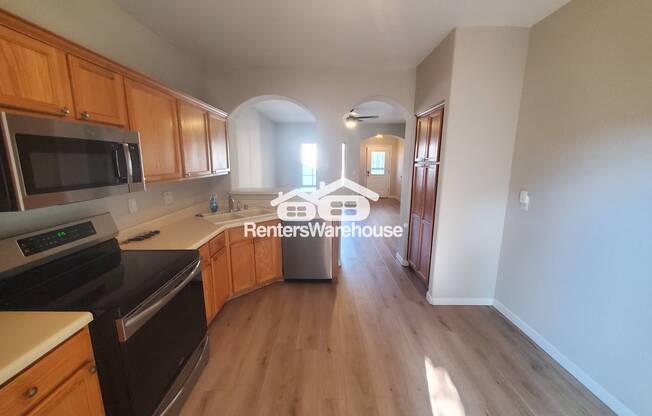 3114 S EUGENE