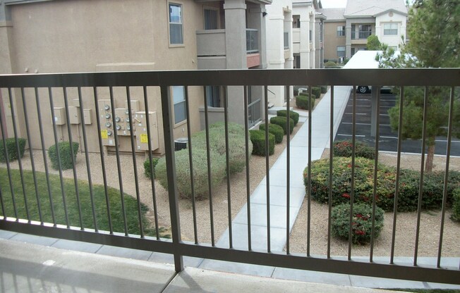 2 beds, 2 baths, $1,449