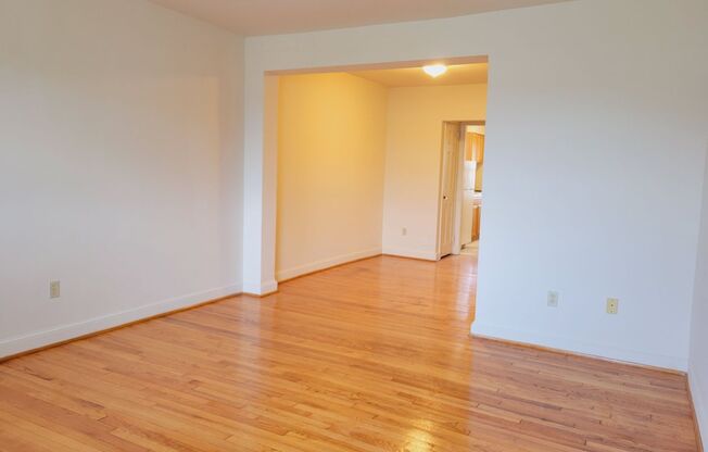 1 bed, 1 bath, $1,715, Unit 206-1