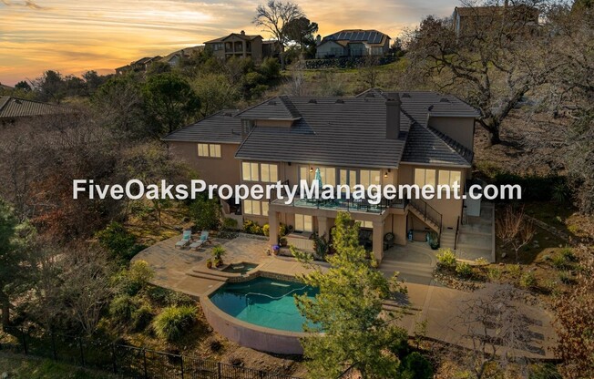 5185 MERTOLA DR