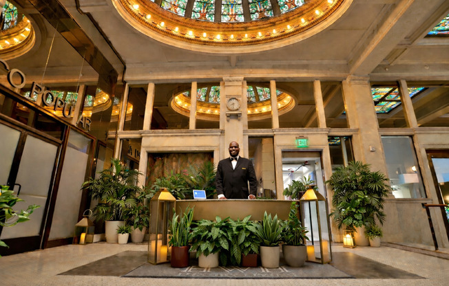 1 bed, 1 bath, 555 sqft, $2,675, Unit 414