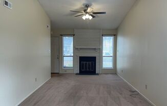 2 beds, 1 bath, $995