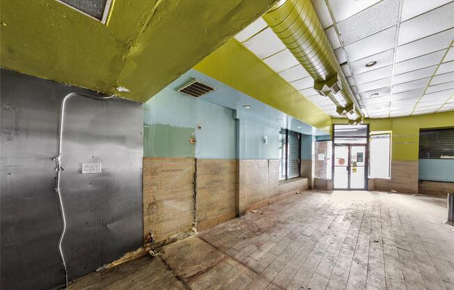 39 49 43 AVE