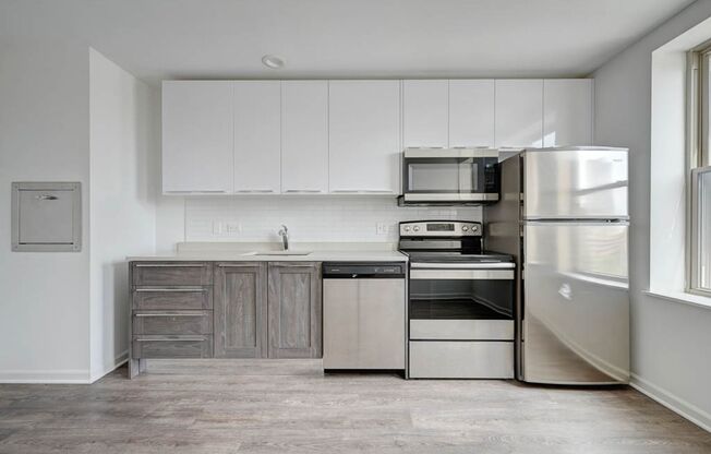 1 bed, 1 bath, $1,795, Unit 707