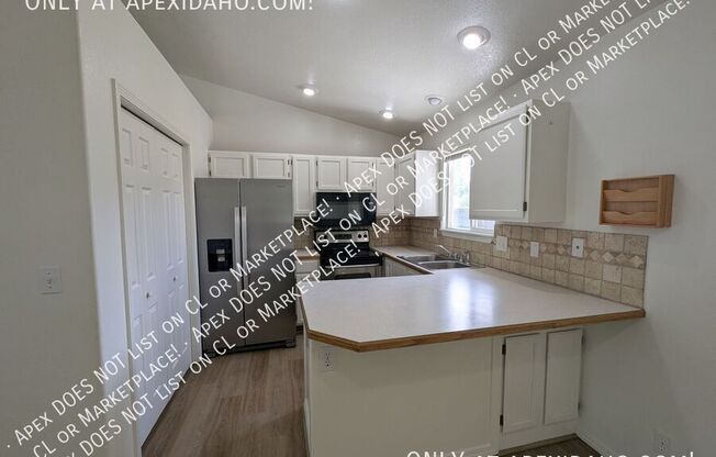 2973 E ANEMONE CT