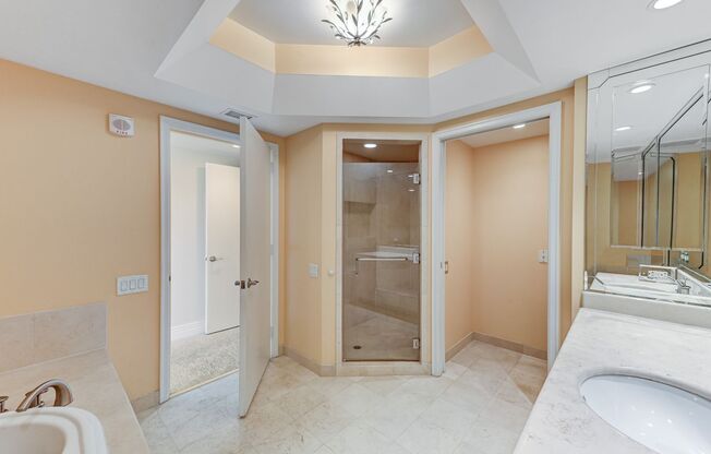 2 beds, 2 baths, $3,450, Unit # 603