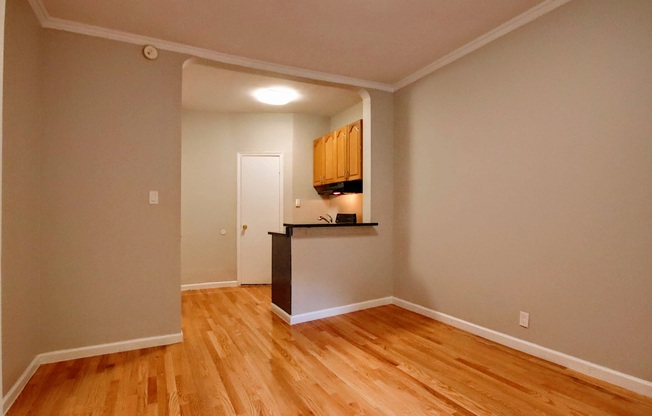 Studio, 1 bath, $2,730, Unit b