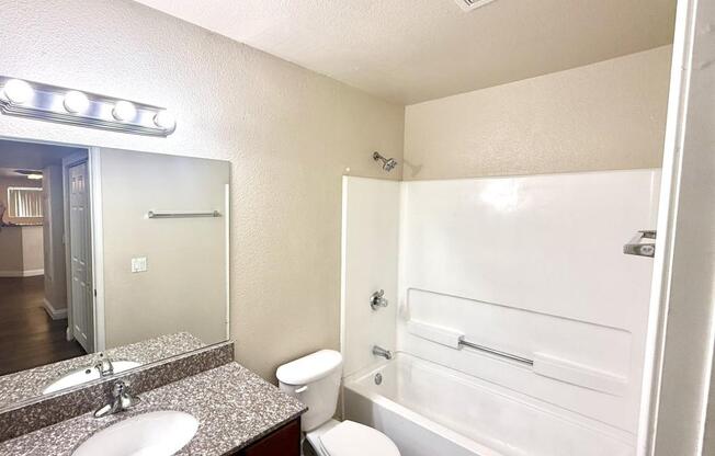 3 beds, 2 baths, 1,180 sqft, $1,495, Unit # 179