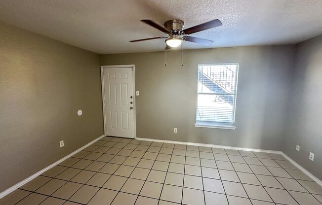 Cozy Two Bed In Heart of Killeen!!!