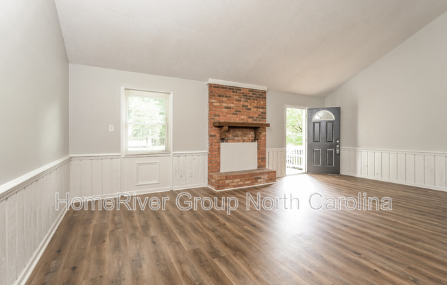 3095 BUCHANAN ST