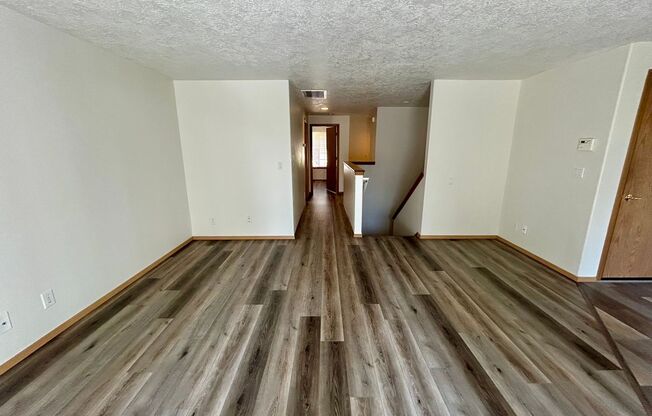 Newly Remodeled Three-Bedroom Two-Story Duplex- South Salem