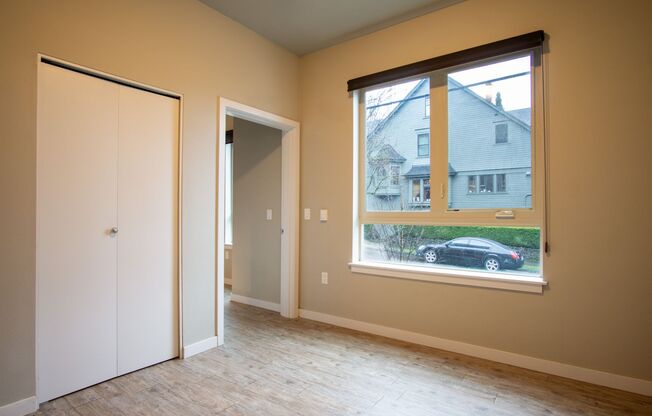 1 bed, 1 bath, $1,425, Unit 104