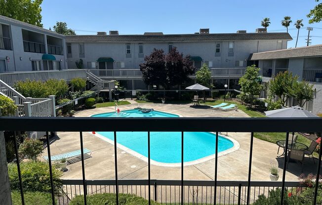 2511 Northrop Avenue - Pavilion Townhomes