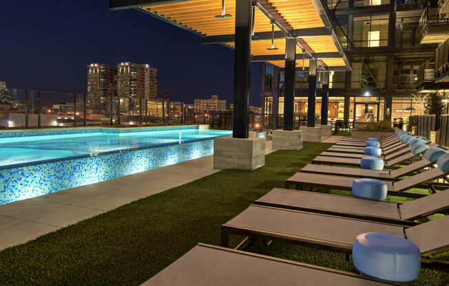 Swimming Pool and Lounge