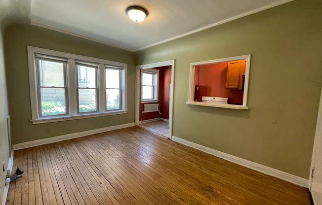 Studio, 1 bath, $825, Unit 06