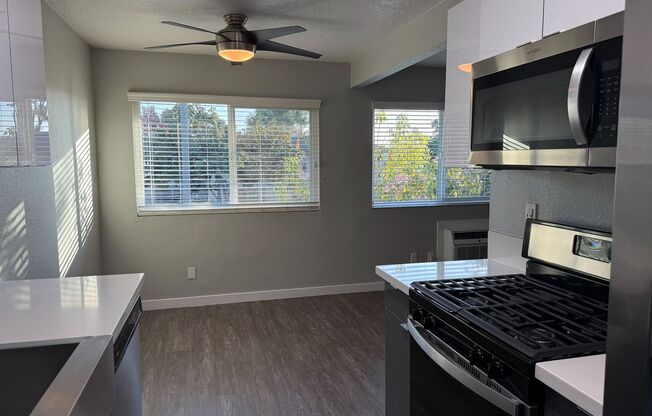 1 bed, 1 bath, 735 sqft, $2,270, Unit 117