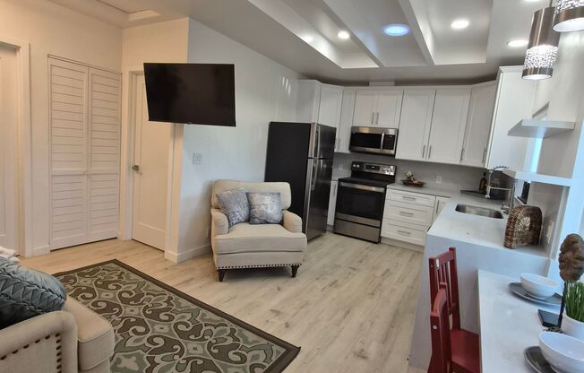 GORGEOUS  BRAND new home (ADU) 1bedroom 1bathroom in single-family neighborhood.