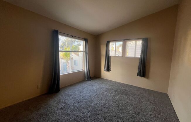 2 beds, 2.5 baths, $3,300, Unit Unit 106