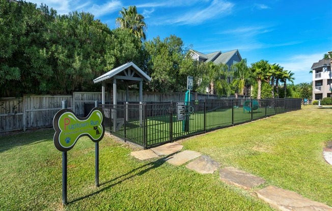 Apartments in League City TX for Rent - Anchor at South Shore - Exterior View of Bark Park with Agility Equipment