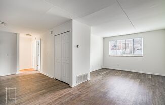 2 beds, 1 bath, $1,450, Unit 1400 Neil Ave Apt. 102