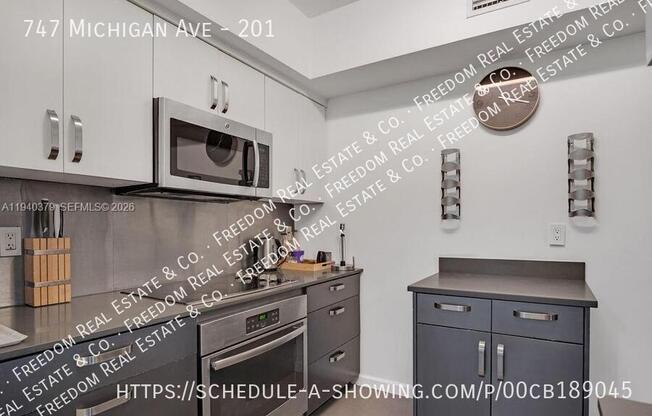 747 Michigan Ave