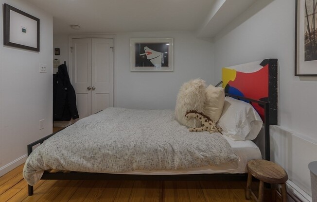 94 Appleton St 01