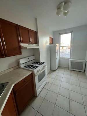 2 beds, 1 bath, 900 sqft, $2,500, Unit 1