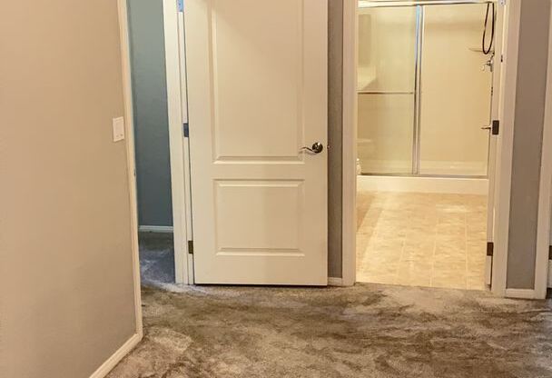 2 beds, 2 baths, $1,675, Unit # 1013