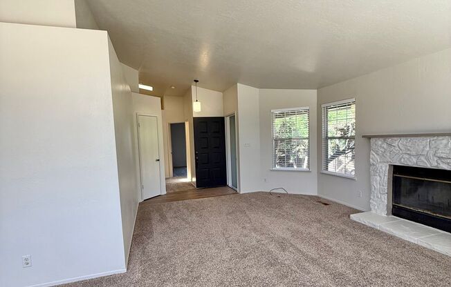 6178 Chesterfield Lane - NEWLY RENOVATED, MUST SEE!!!!