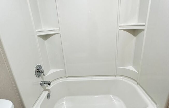 2 beds, 2 baths, 994 sqft, $1,780, Unit 215B